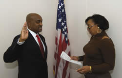  - antonio-riley-sworn-in-by-bessie-williams-hud-office-of-executive-resources