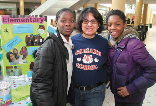  - mps-staff-and-students-participate-in-milwaukee-school-fair-at-grand-avenue-mall