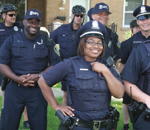 photo-of-the-week-milwaukee-police-department-held-role-call